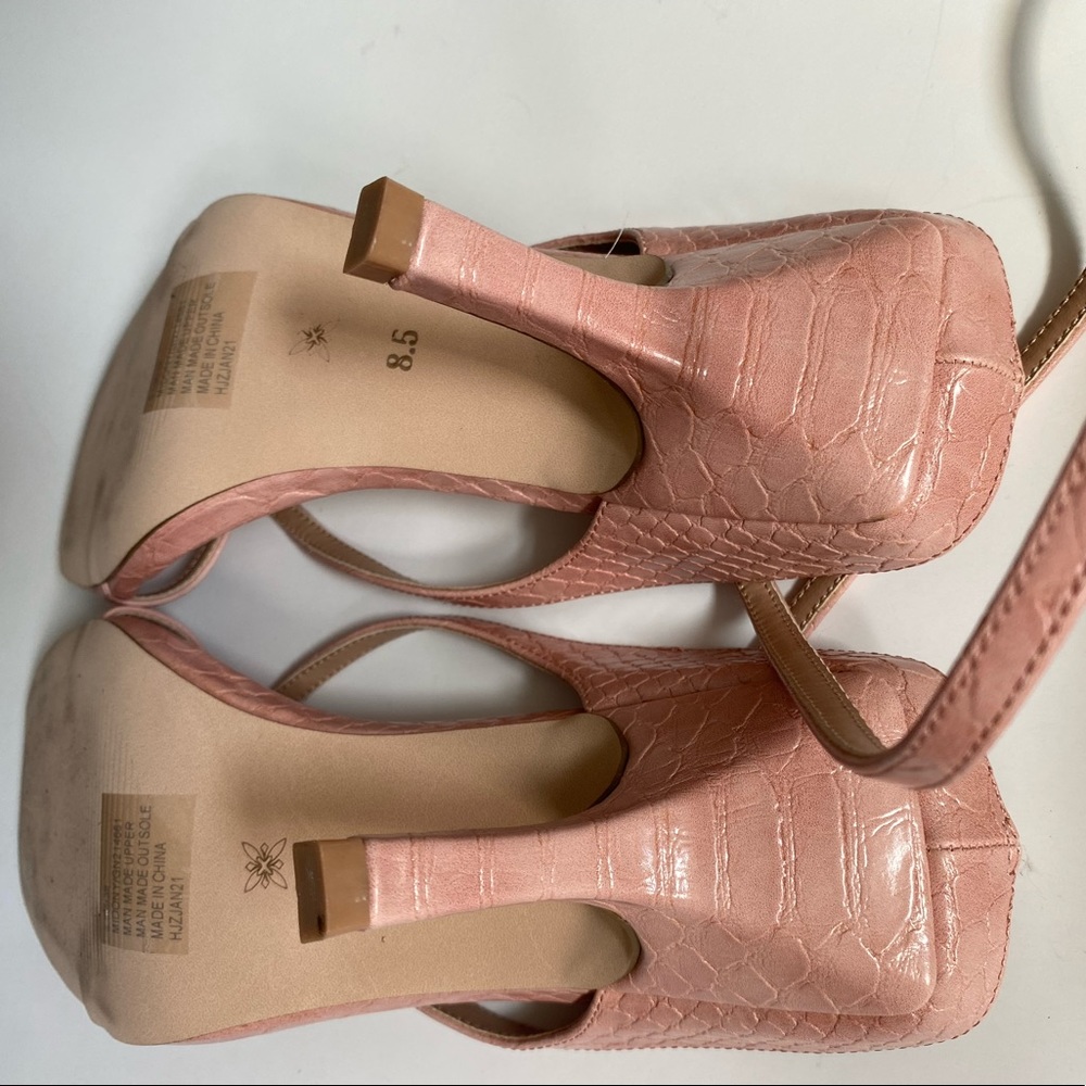 BCBG MIDONY CZ ROS SNK HEEL SANDALS - U.S SIZE 8.5 - Picture 11 of 14